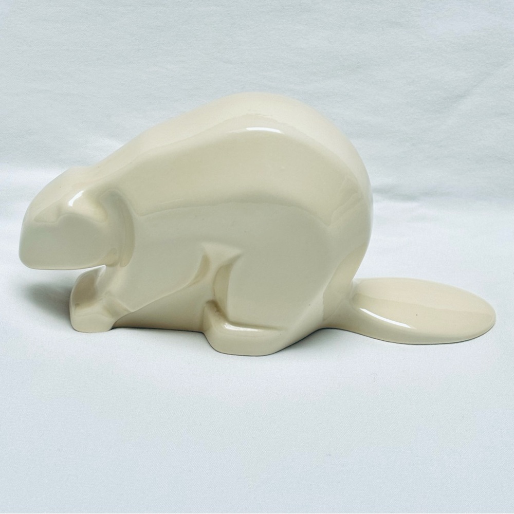 Vintage Northern Pottery Beaver Peter Gjoni Design Canadian Ceramic Sculpture